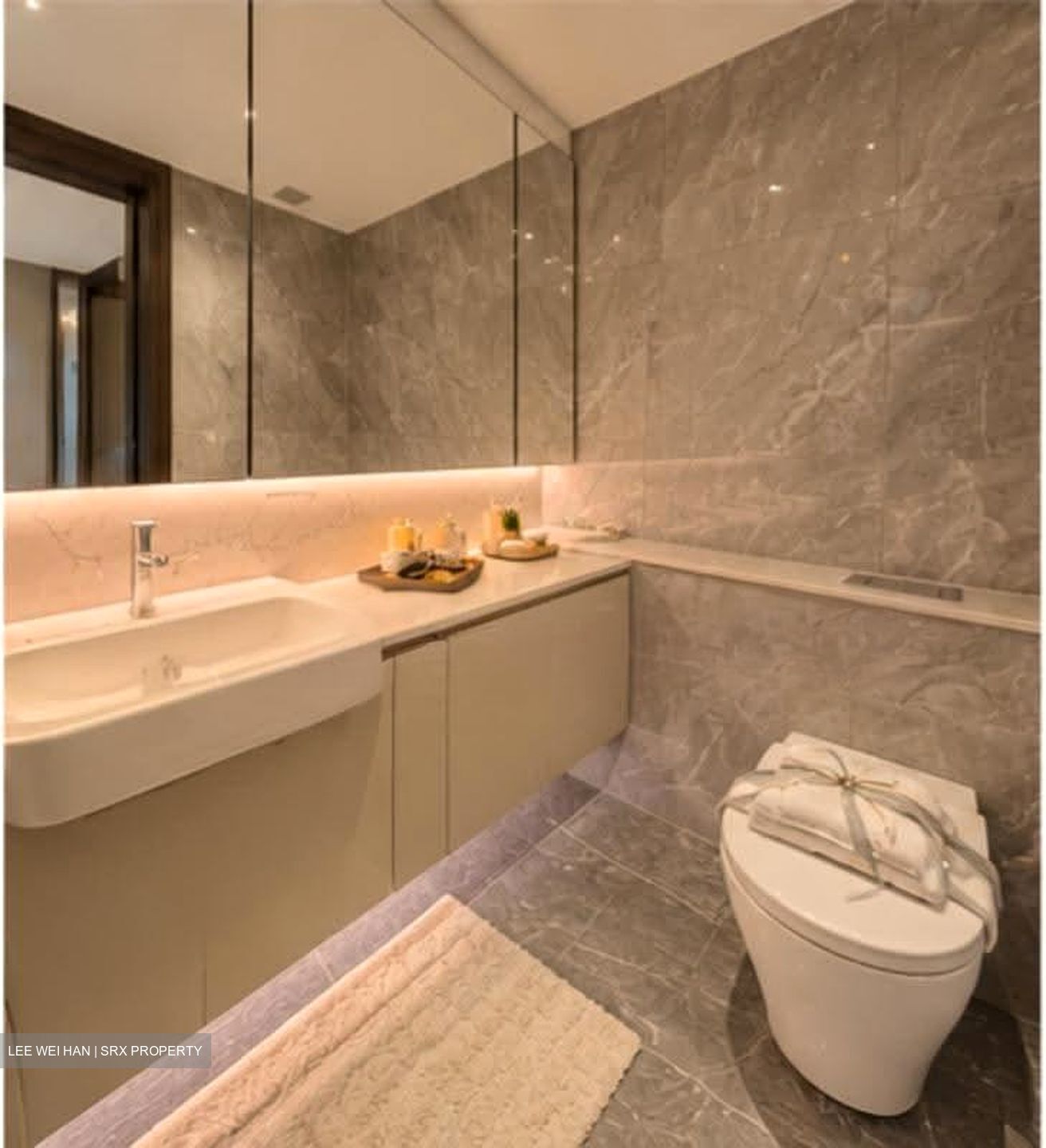 Orchard Road (D9), Apartment #636879451